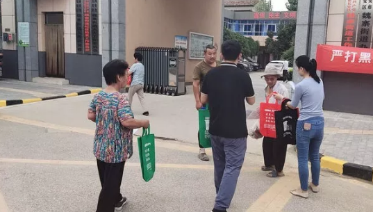 黔西南布依族苗族自治州无纺布袋上的“大文章”